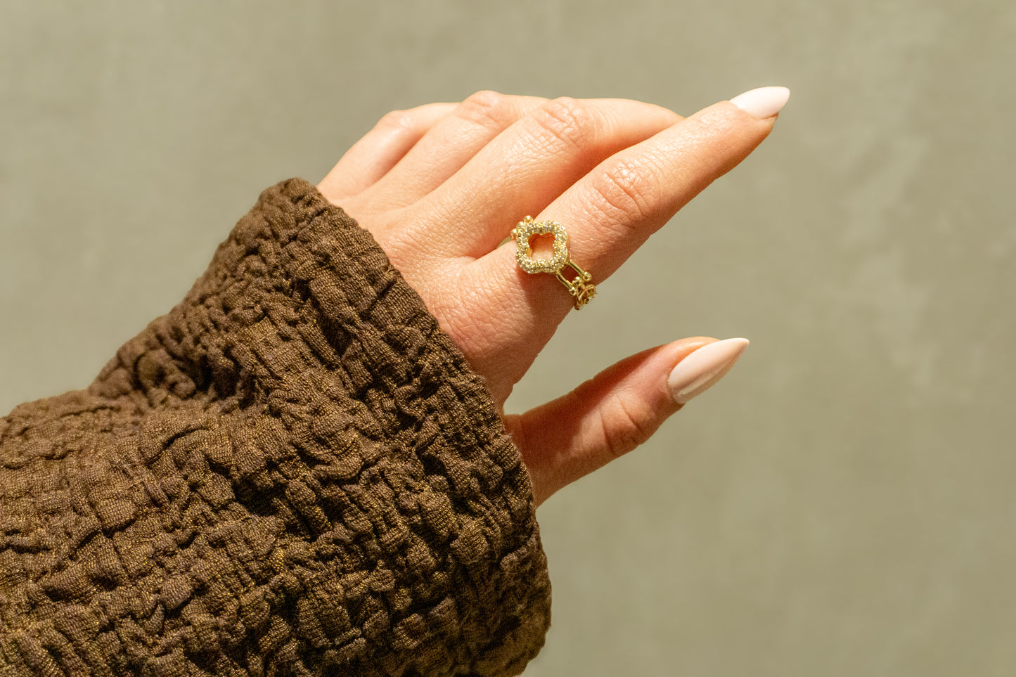 Clover CZ Ring