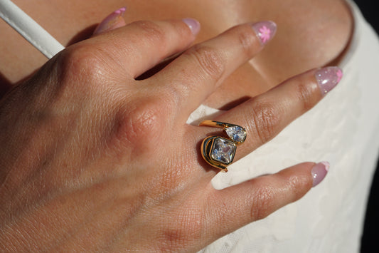 Oasis Ring